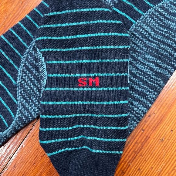 FOX RIVER Women's Carve Ultra-Lightweight Over-The-Calf Ski and Snowboard Sock - Picture 3 of 5